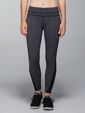 Lululemon Run: Pace Tight in Wee Stripe Black Heathered Black / Black